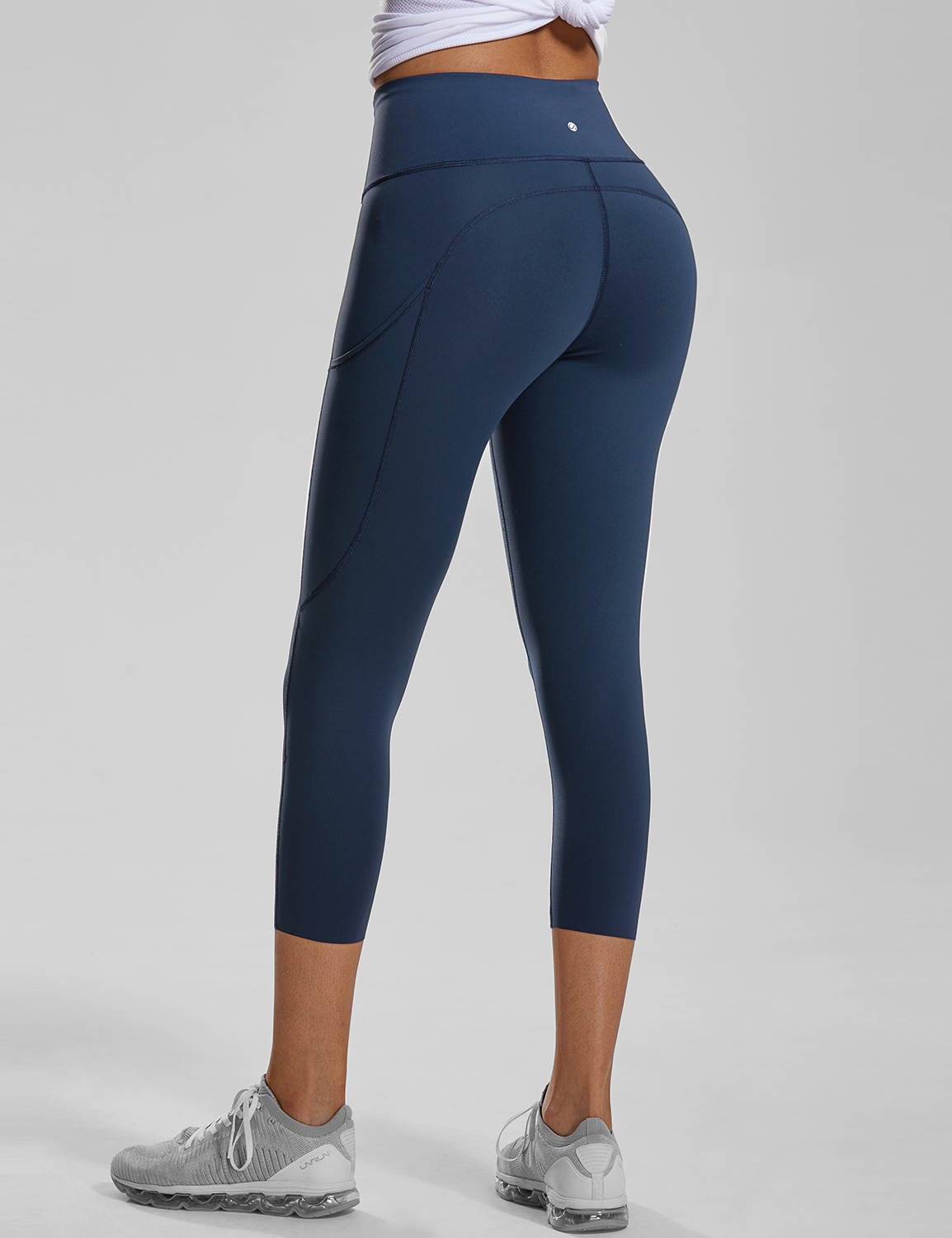 Women's High Waist Capri Sports Leggings with Side Pockets ...