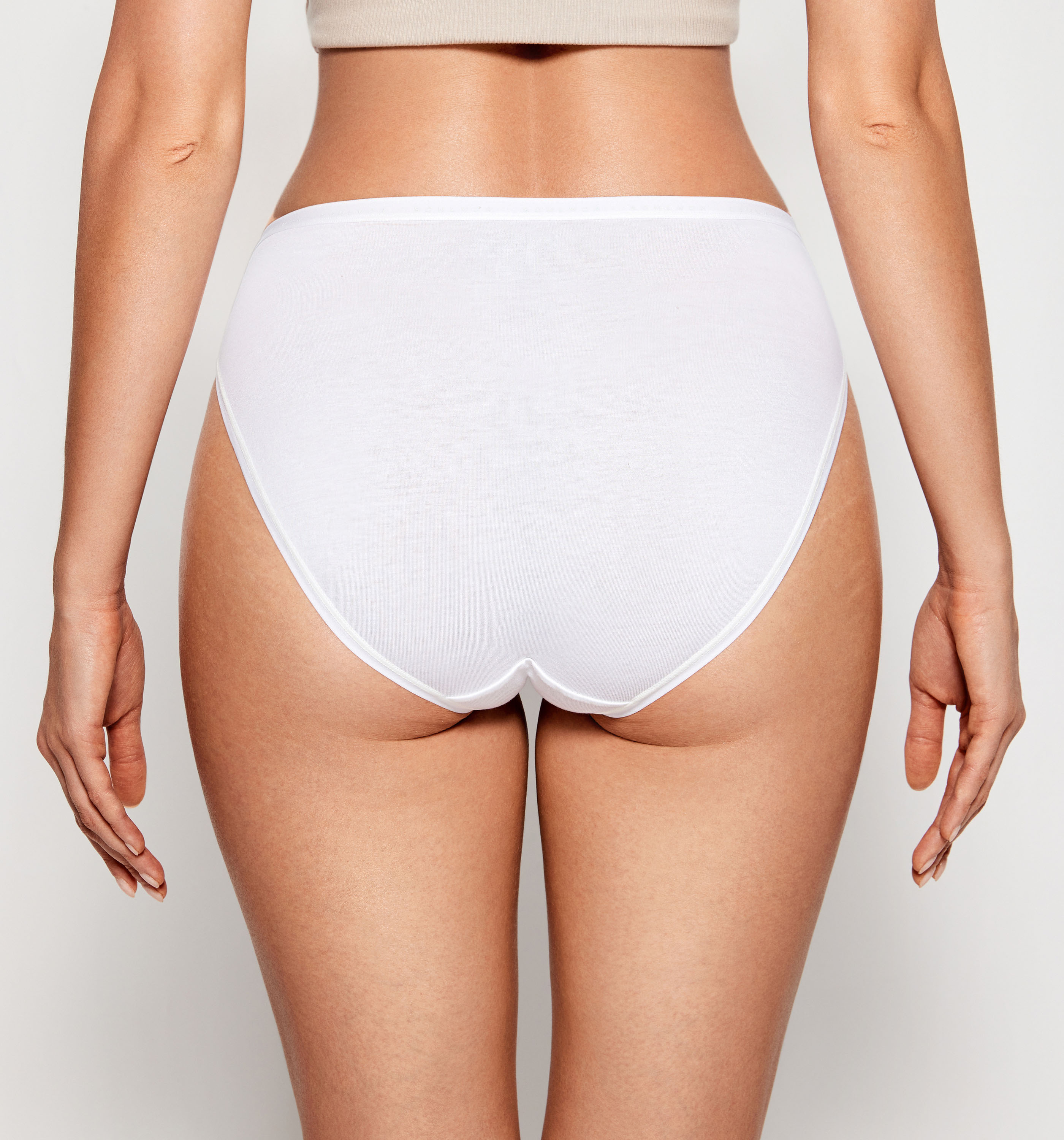 XWSM 2pcs High Slit Underwear Cotton High Waisted Panties Briefs for Women  Plus Size Loose Soft Stretch Underpants Underwear (Color : C, Size :  L/Large) : : Clothing, Shoes & Accessories